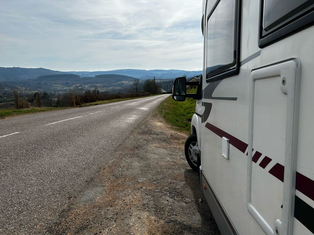 WhatsApp Image 2025-03-08 at 19.45.41