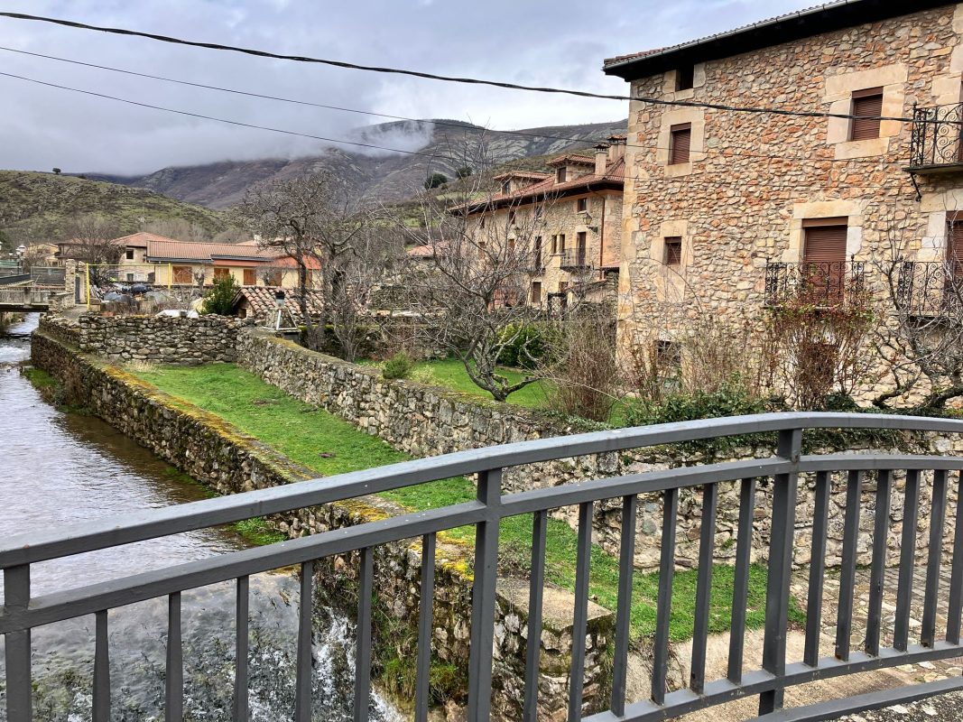 WhatsApp Image 2025-03-13 at 21.15.55