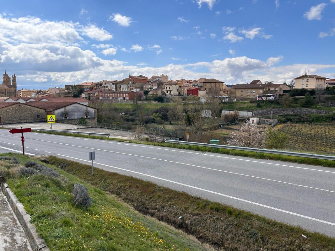 WhatsApp Image 2025-03-14 at 22.09.01