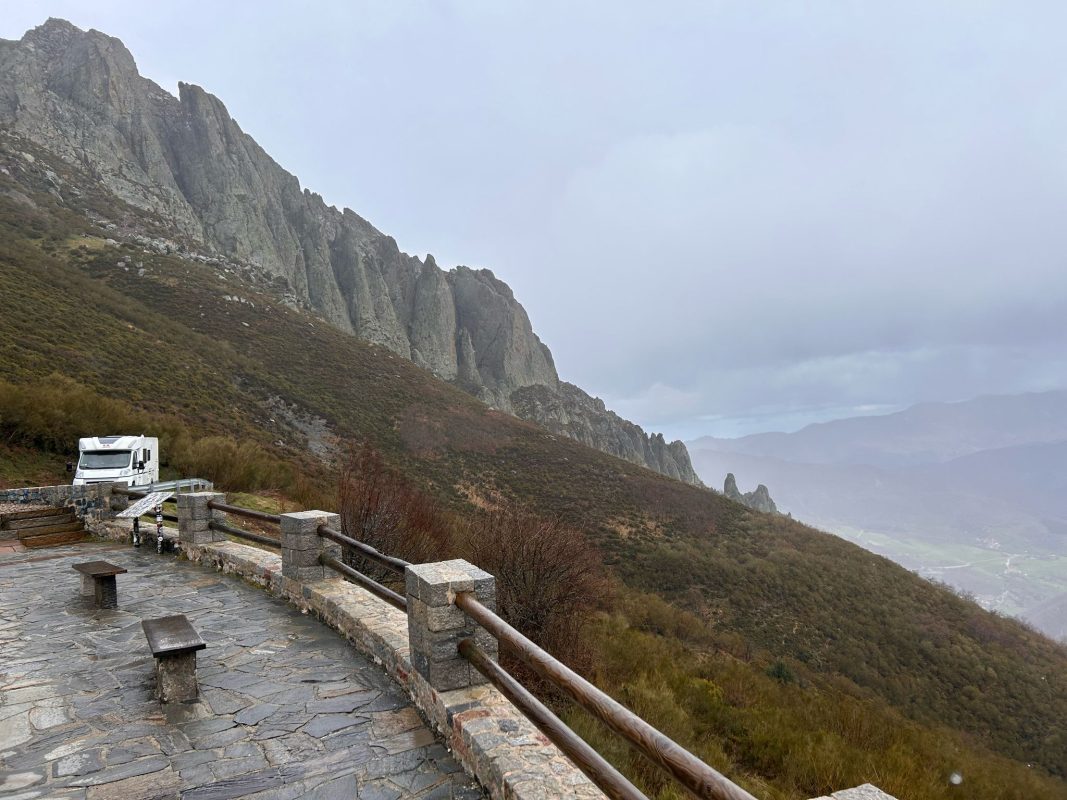 WhatsApp Image 2025-03-24 at 20.11.43 (2)