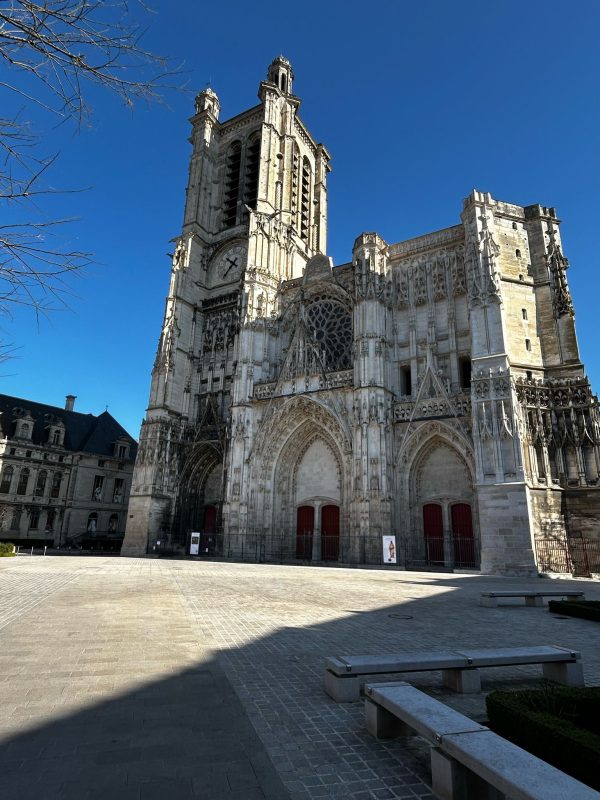 ca18d948-5735-4097-a97e-5eebeca038cb